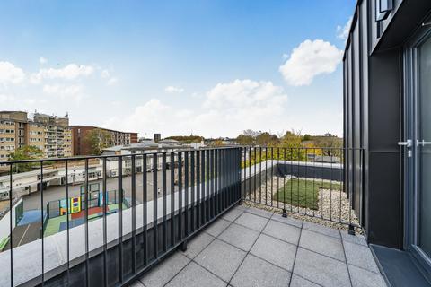 2 bedroom apartment for sale, Staunton Street, London, SE8