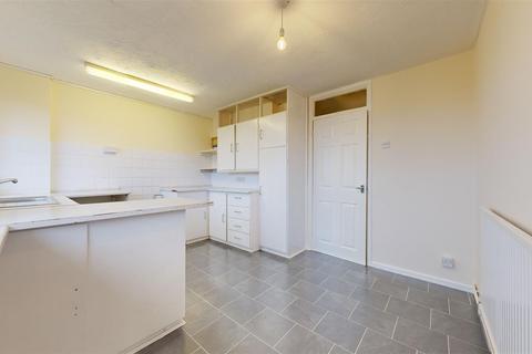 2 bedroom flat to rent, Blindmere Road, Portland