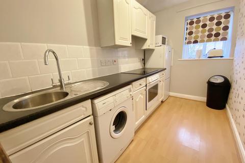 2 bedroom flat to rent, Bay View Court, Lancaster LA1