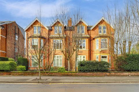 2 bedroom flat for sale, Musters Road, West Bridgford NG2