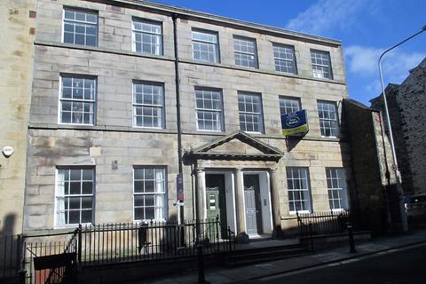 2 bedroom apartment to rent, St Leonardsgate, Lancaster, LA1