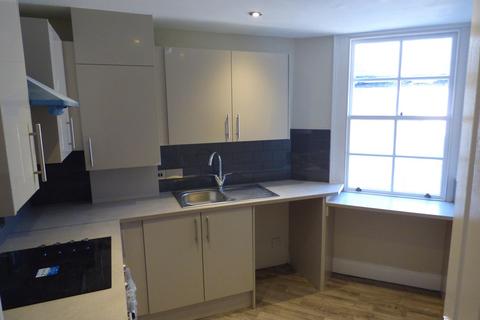 2 bedroom apartment to rent, St Leonardsgate, Lancaster, LA1