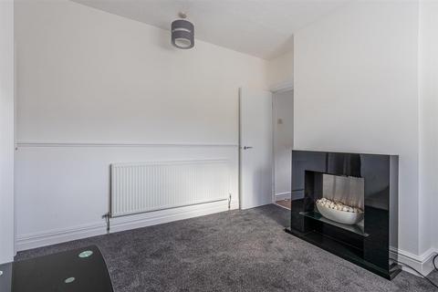 2 bedroom flat to rent, Blaenclydach Street, Cardiff CF11