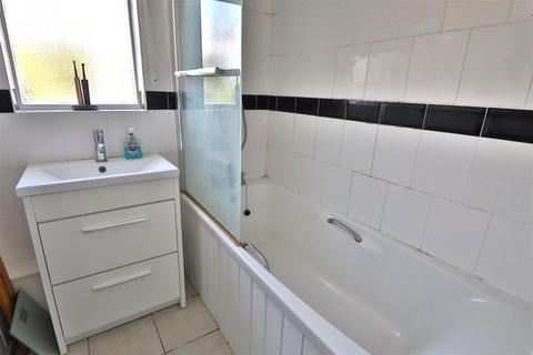 3 bedroom semi-detached house to rent, Overdown Rise, Portslade, Brighton