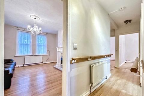 3 bedroom property for sale, Barrack Road, Newcastle upon Tyne, Tyne and Wear, NE4 5BA