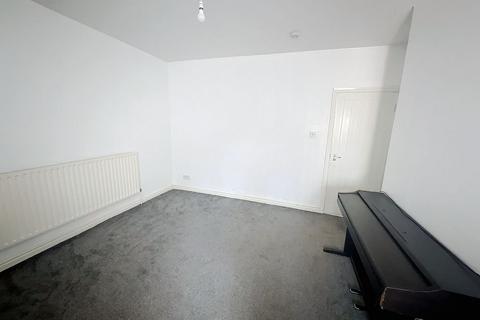 2 bedroom terraced house to rent, Congleton Road, Talke, Stoke-on-Trent, ST7 1LT