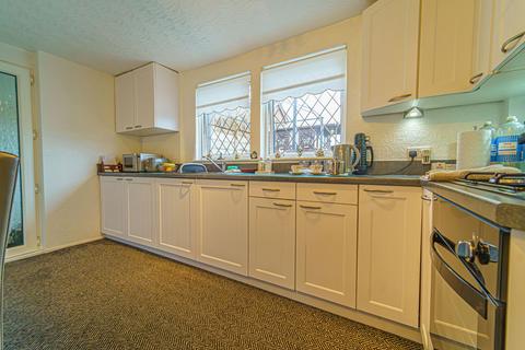 2 bedroom detached bungalow for sale, Tranch Road, Pontypool, NP4