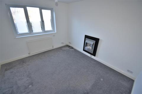 2 bedroom ground floor flat to rent, Factory Lane, Huddersfield HD3