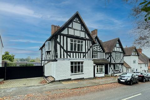 The Old House, 32 Bear Hill, Alvechurch, Birmingham, B48 7JX