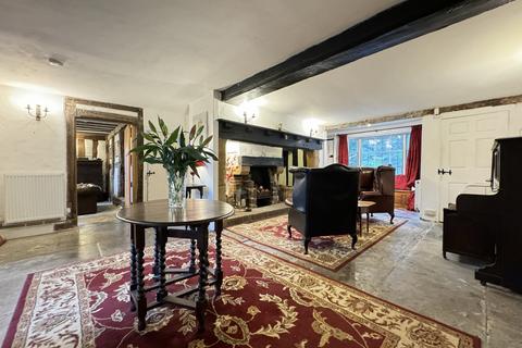 The Old House, 32 Bear Hill, Alvechurch, Birmingham, B48 7JX