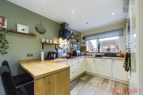 3 bedroom semi-detached house for sale, Second Avenue, Edwinstowe, NG21