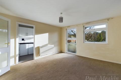 1 bedroom apartment for sale, Friarswood, South Croydon