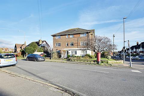 2 bedroom flat for sale, Manor Road, Bexhill-On-Sea