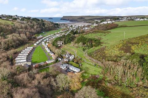 4 bedroom detached house for sale, Polzeath