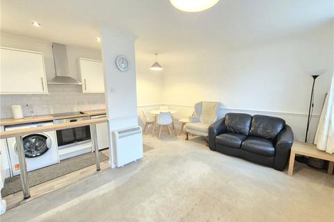 2 bedroom maisonette for sale, Gladstone Road, Farnborough, Kent, BR6