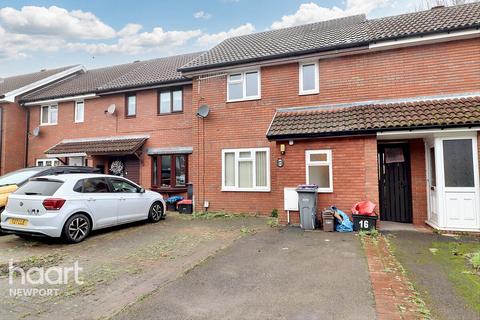 3 bedroom terraced house to rent, Perthy Close, CWMBRAN