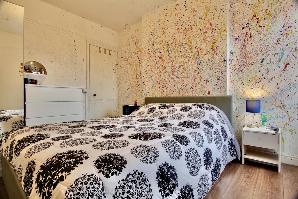 Bedroom 2 - double