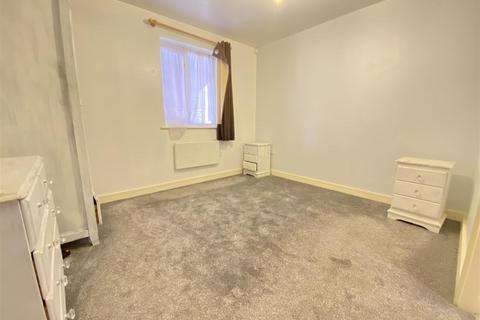 2 bedroom apartment for sale, Station Road, Wilmslow