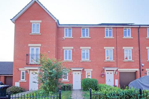 4 bedroom terraced house to rent, Wordsworth Road, Bristol BS7