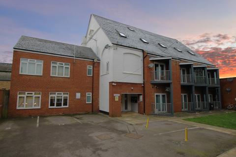 2 bedroom ground floor flat for sale, The Courtyard, Wellington Street, Kettering, NN16