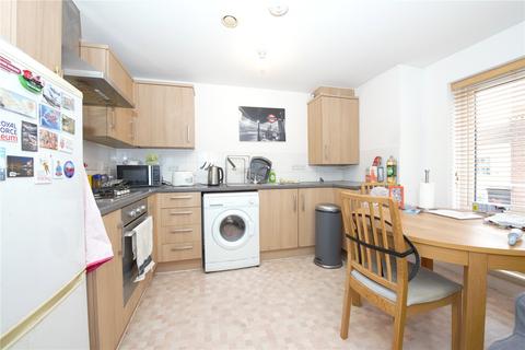 1 bedroom flat to rent, High Street, Rochester, ME1