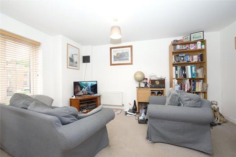 1 bedroom flat to rent, High Street, Rochester, ME1