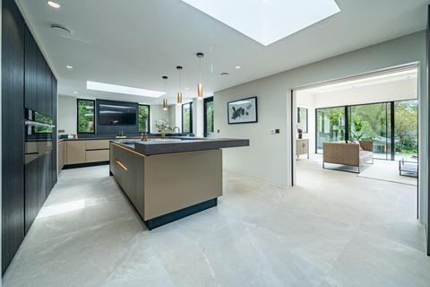 undefined, Derby DE74