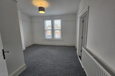 1 bedroom apartment to rent, Hamilton Road, Bournemouth