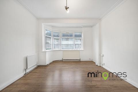 2 bedroom ground floor maisonette for sale, Kingsley Gardens, London