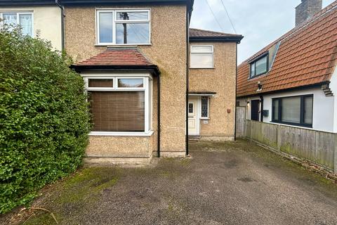 2 bedroom semi-detached house to rent, Coleridge Road, Cambridge CB1