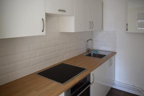 Studio to rent, Harvey Goodwin Gardens CB4