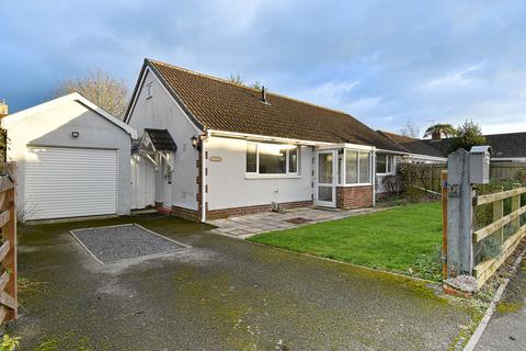 3 bedroom detached bungalow to rent, Churchlands, Mark