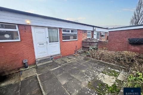 2 bedroom terraced house for sale, School Crescent, Dewsbury