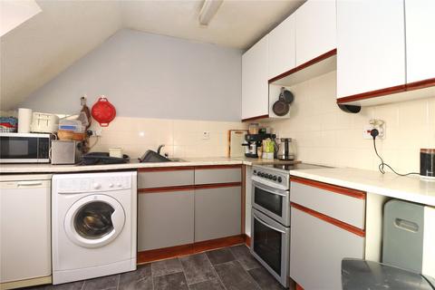 1 bedroom flat for sale, Carmel Close, Woking GU22