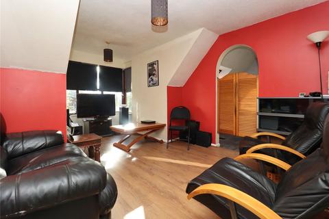 1 bedroom flat for sale, Carmel Close, Woking GU22