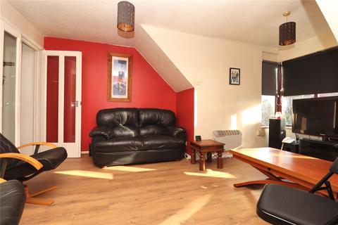 21 Carmel Close, Woking, GU22 7XQ
