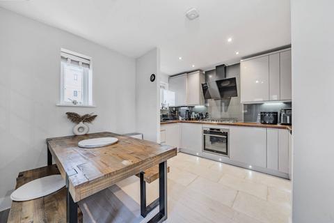 2 bedroom flat for sale, Royal Docks, Royal Docks, London, E16