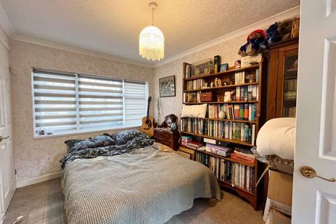 245 Delffordd, Rhos, Swansea, SA8 3EP
