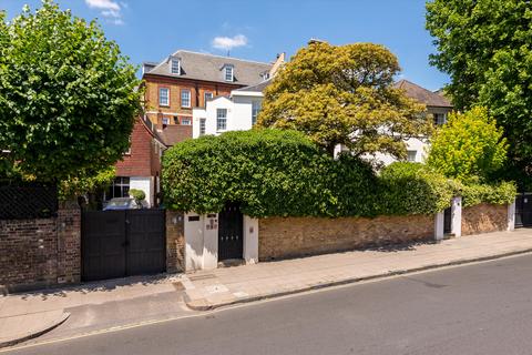 5 bedroom semi-detached house to rent, Circus Road, London, NW8