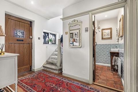 Thaxted Cottage Glendene Avenue, East Horsley, Leatherhead, KT24 5AY