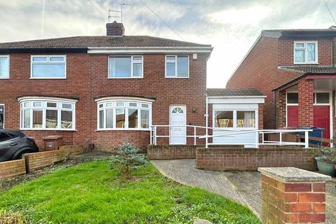 4 bedroom semi-detached house to rent, Deepdene Grove, Sunderland