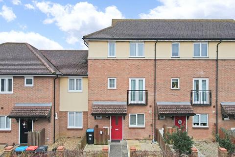 4 bedroom terraced house for sale, Oakworth Avenue, Broughton, Milton Keynes