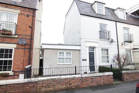 3 bedroom townhouse to rent, Westbourne Villas, Crooked Bridge Road, Stafford, ST16 3NE