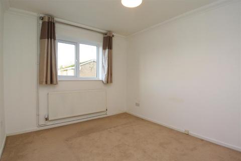 3 bedroom apartment for sale, Cedar Drive, Berkshire SL5