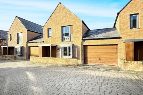 3 bedroom link detached house for sale, Bead Road, Cambridge CB2