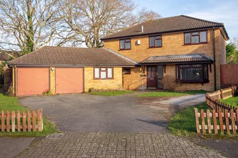 4 bedroom detached house for sale, West Totton