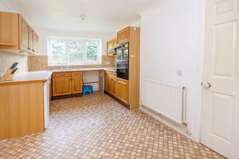 4 bedroom detached house for sale, West Totton