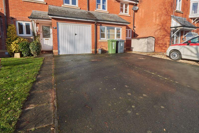 Garage &amp; Driveway