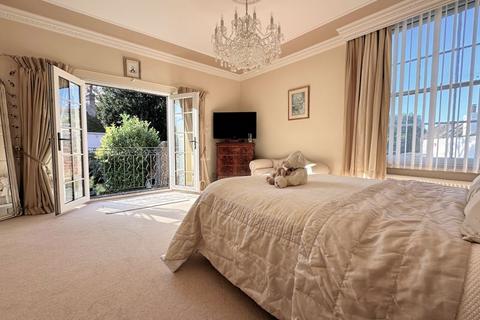 5 bedroom character property for sale, Castle Street, Fareham PO16