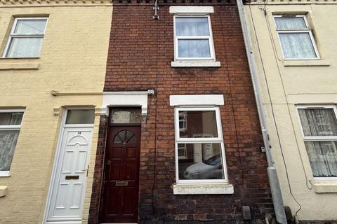 2 bedroom terraced house to rent, Selwyn Street, Stoke-On-Trent